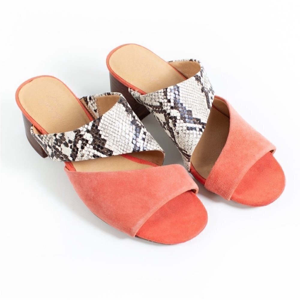 Size 8 Stylish Women's Snake Print  Coral Sandals black white block heel